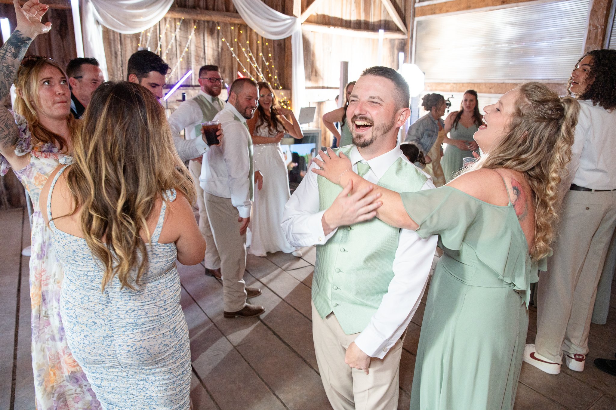 Nathan and Jenna (618 of 692).jpg