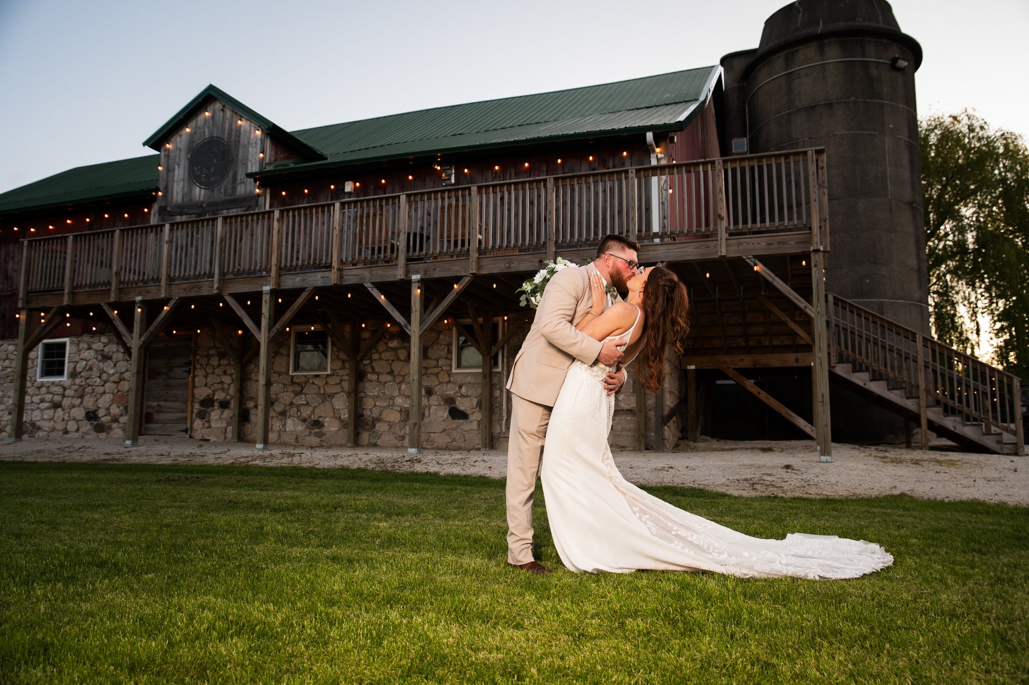 Nathan and Jenna (670 of 692).jpg