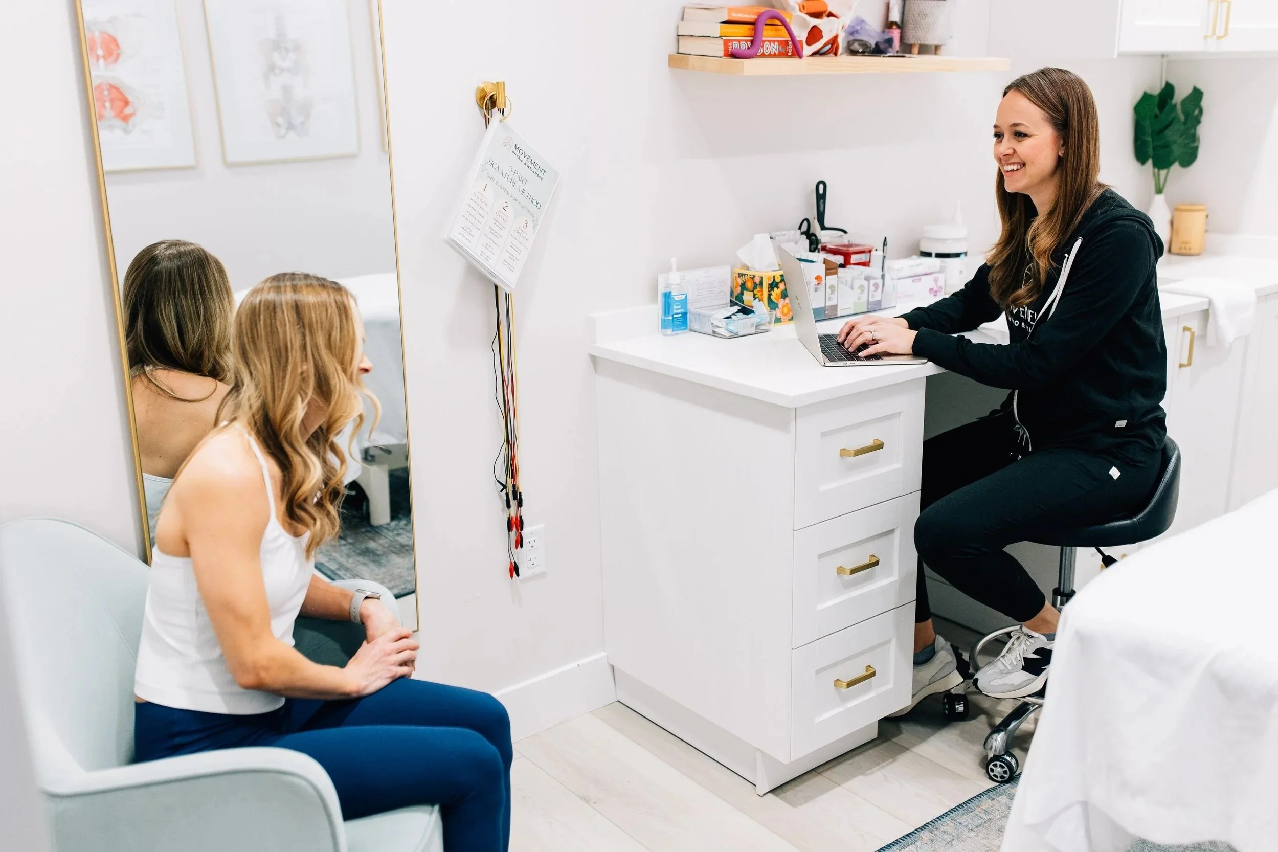 pelvic floor physical therapy clinic, arvada colorado, denver colorado, physical therapy treatment room, physical therapy evaluation