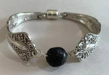 Marjorie MacLeod, Silverware and stone bracelet