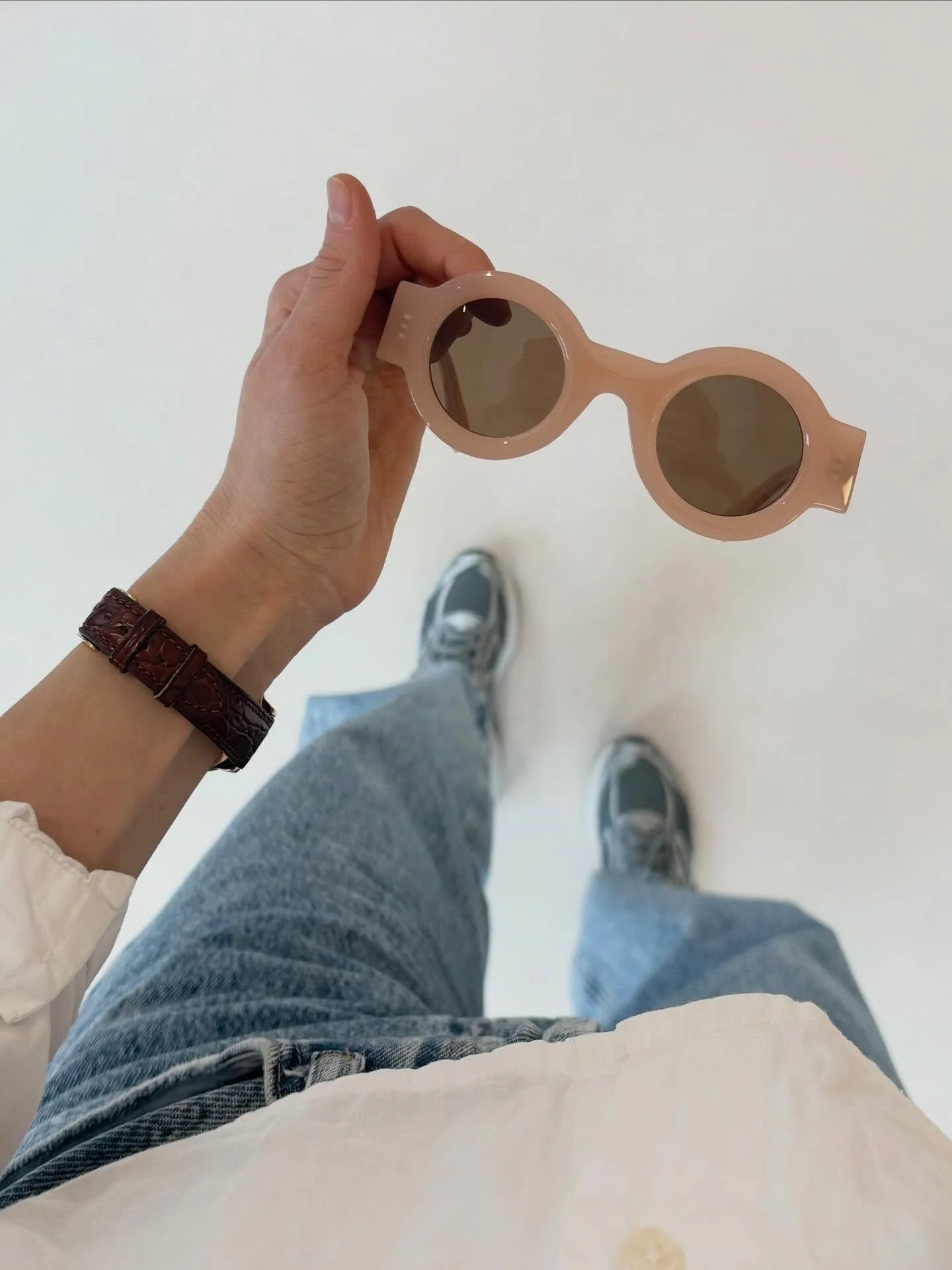 Pssssttt&hellip; er komt iets heel leuks aan!! 🌞 komende zaterdag 28/2 hebben we iets speciaals in petto.. Snel meer info 🫶🏻🫶🏻🫶🏻 #optiekstephanievolckaerts #boechout