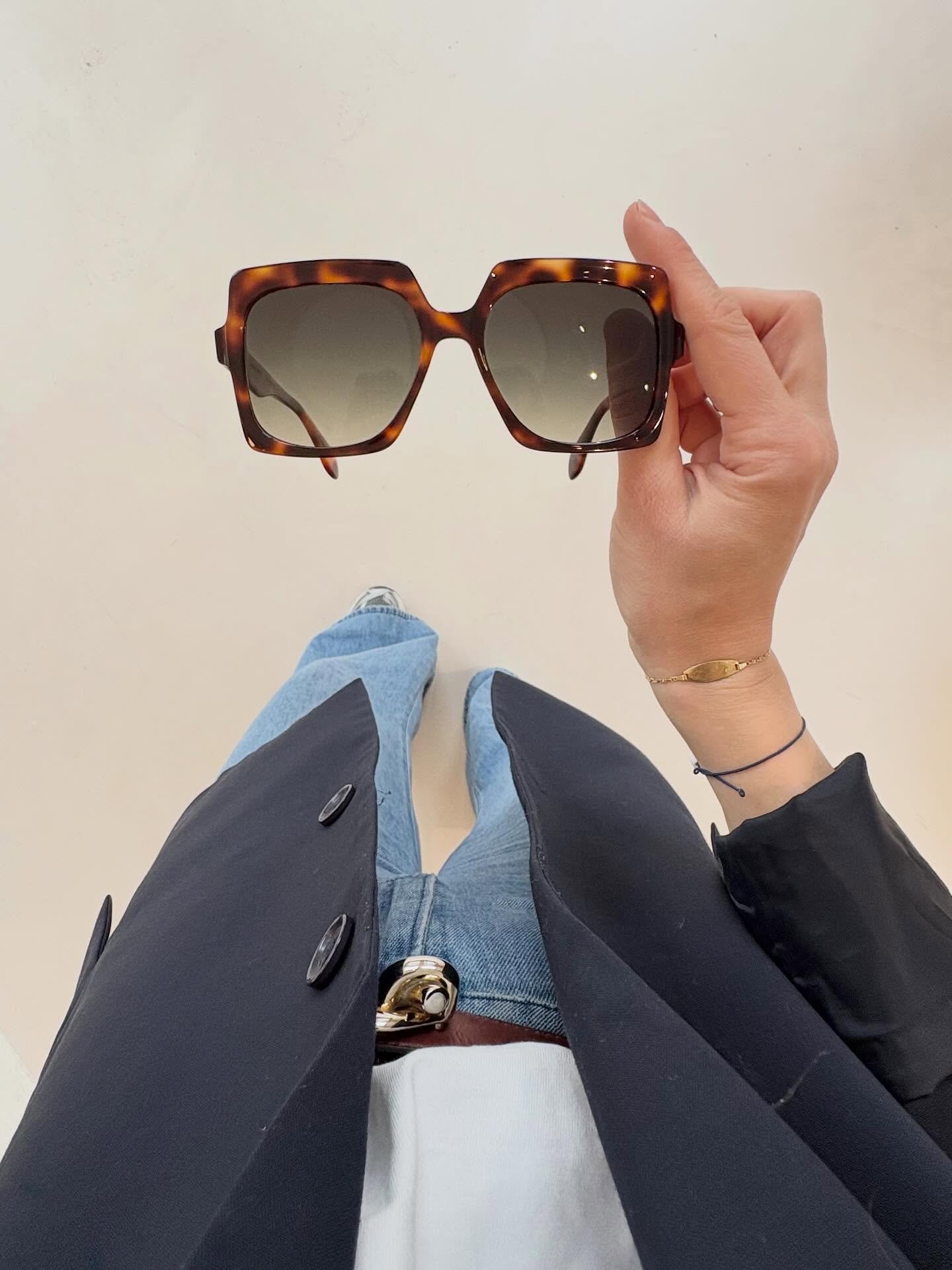 Joepie!! Bijna zo ver!🌞🌞🌞 nu zaterdag zonnebrillen, cappuccino&rsquo;s en croissants @optiekstephanievolckaerts 🇮🇹🫶🏻☕️ #opendeur #optiekstephanievolckaerts #boechout