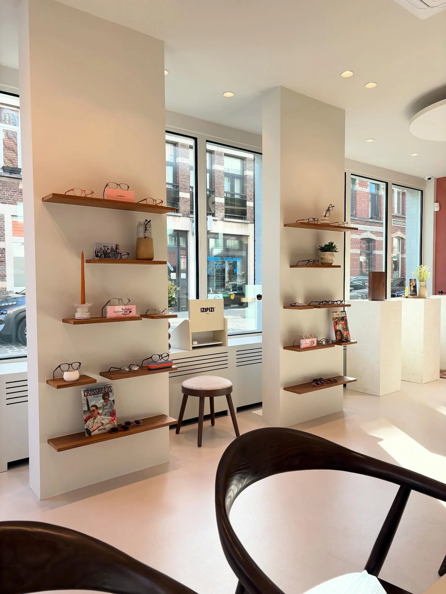 Joepiee, onze kids &amp; tiener collectie is weer helemaal aangevuld! 🧡 Kom je graag in alle rust met je kind(je) de nieuwigheden ontdekken? Maak dan gerust een afspraak online (link in bio). Ik neem graag mijn tijd zodat we echt d&eacute; juiste br