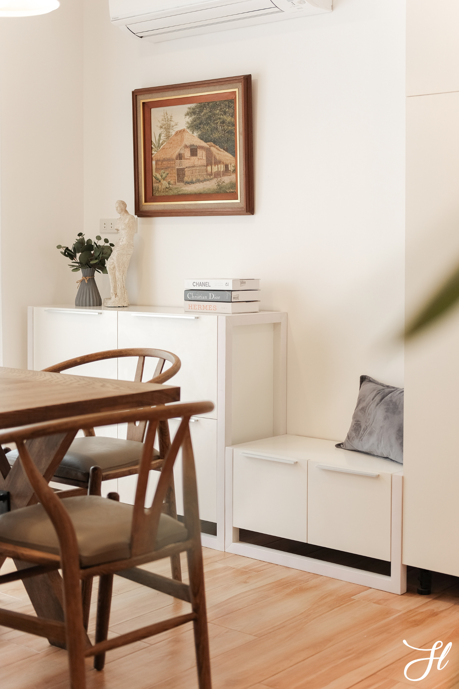 Shoe Cabinet/Bench