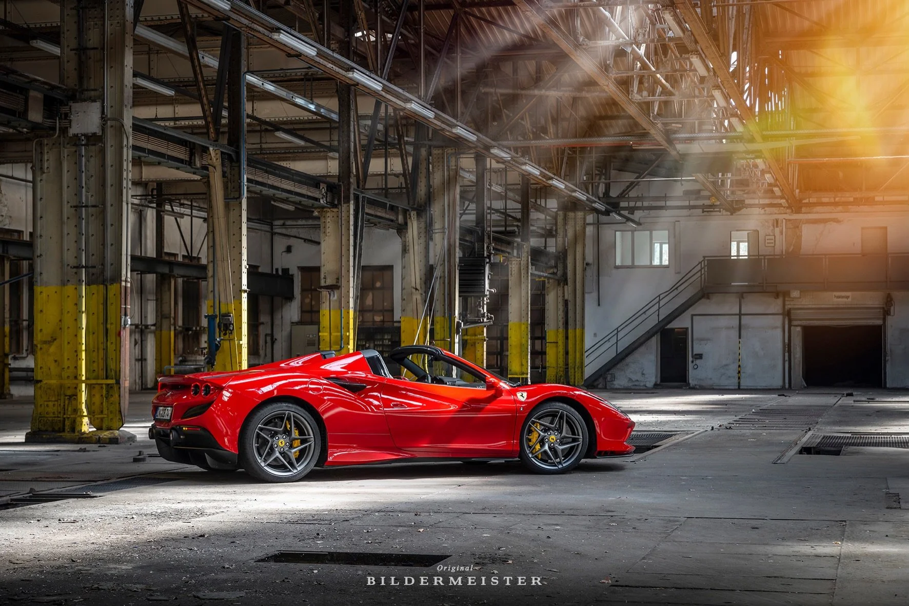 Du w&uuml;nschst Dir auch so ein beeindruckendes Profi-Foto von Deinem eigenen Sportwagen oder Oldtimer? Wir fotografieren ihn im Rahmen eines unserer Fotoshooting-Events in Stuttgart, M&uuml;nchen, Frankfurt/Main, K&ouml;ln, Hamburg, Z&uuml;rich/CH 