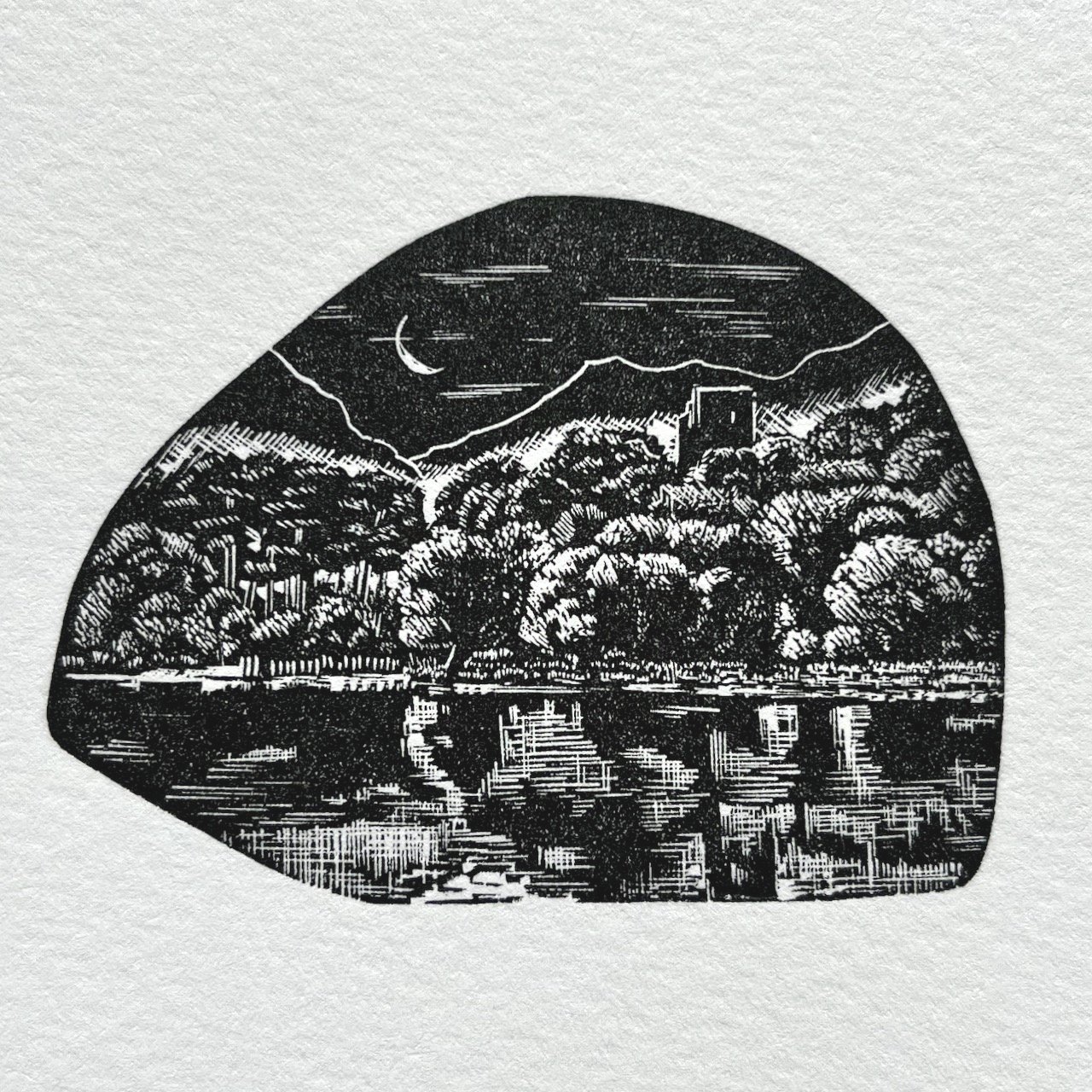 Un Nos Ola Leuad / One Moonlit Night