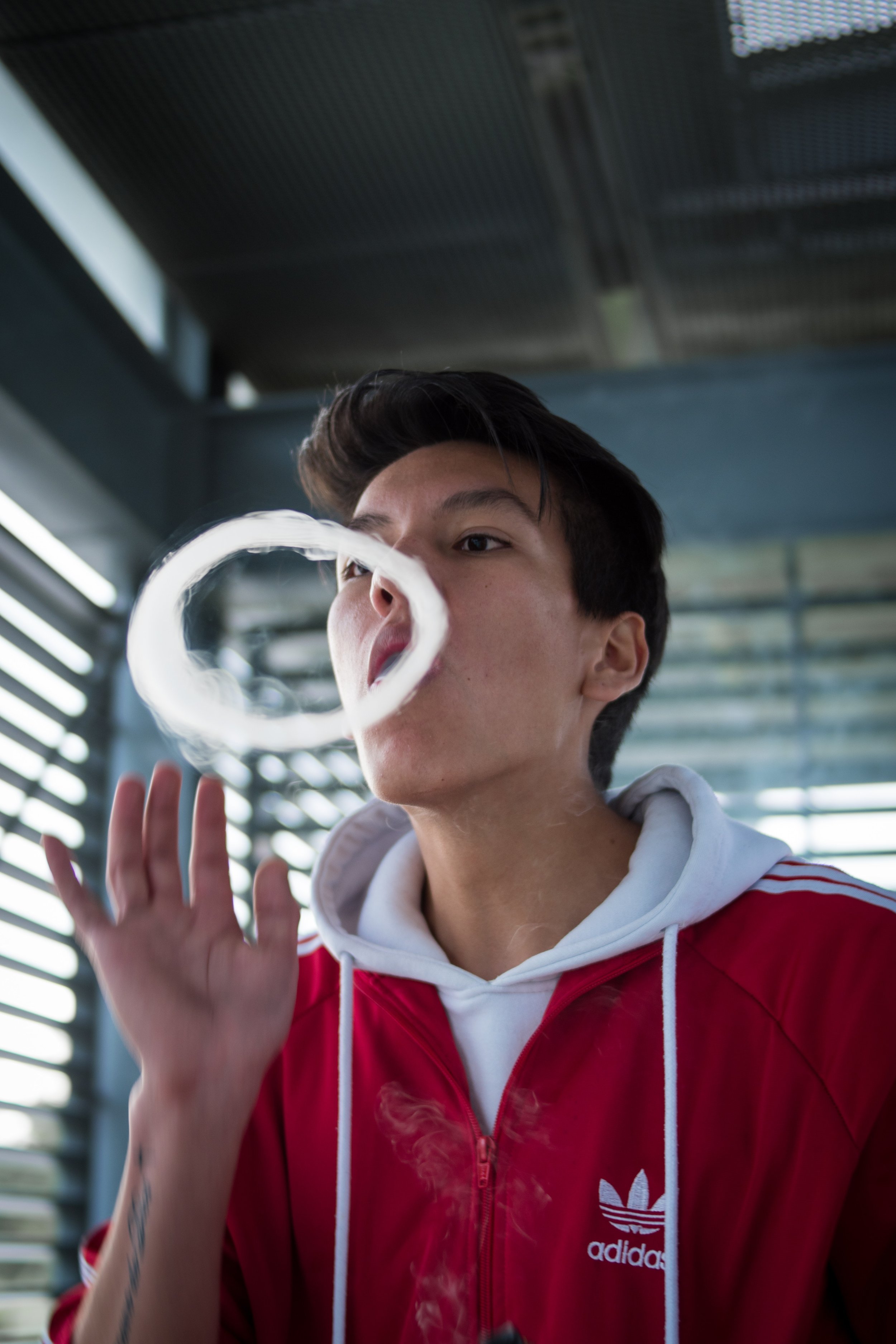 Learn the Signs of Youth Vaping