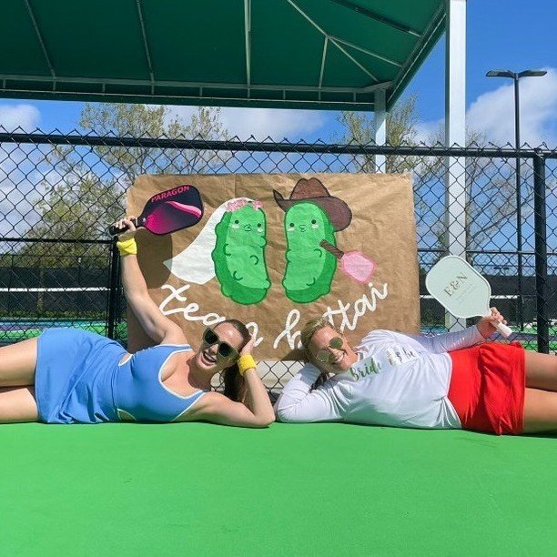 Pickleball...but make it BRIDAL 👰🏓⁣
⁣
Serve up some pre-wedding fun with a pickleball outing at the @yardspicklegarden!⁣
⁣
Whether it be your bridal shower, bach party, or rehearsal, plan something extra special for you and your guests out on the c