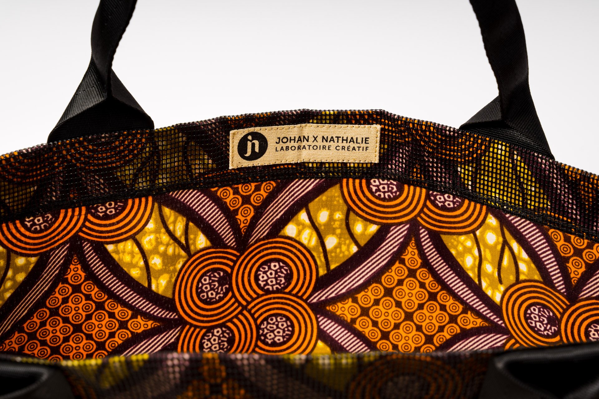 ACCRA_BOULEVARD_inside.bag_johanxnathalie.jpg