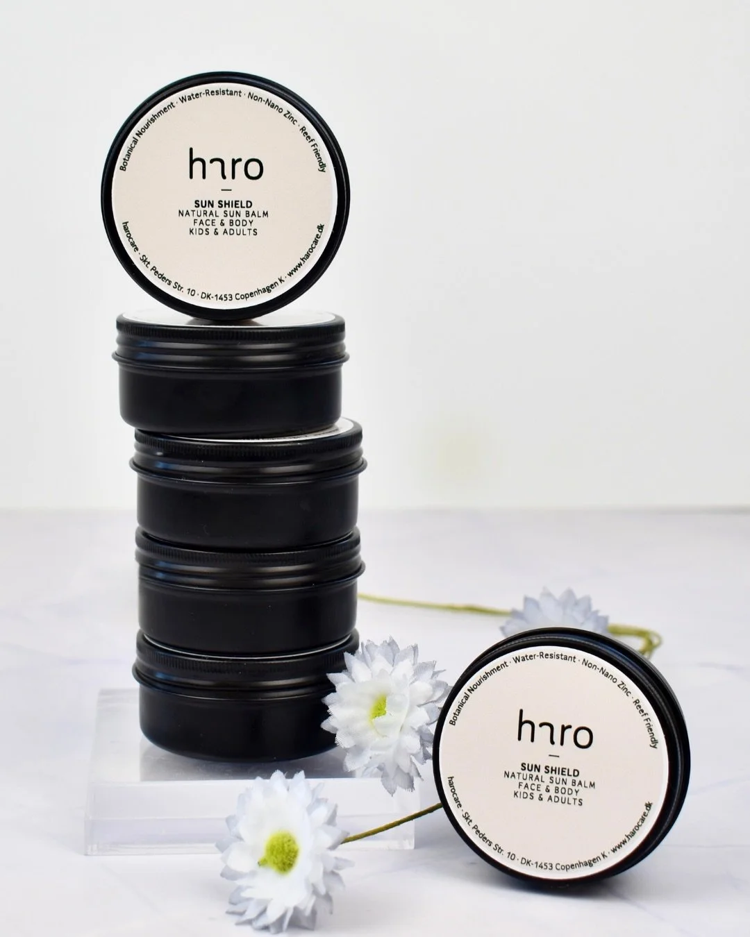 100 % naturlig solcreme. Ny og forbedret opskrift. Til b&aring;de b&oslash;rn og voksne. Silkebl&oslash;d konsistens. Rejsevenlig krukke. ⛱️