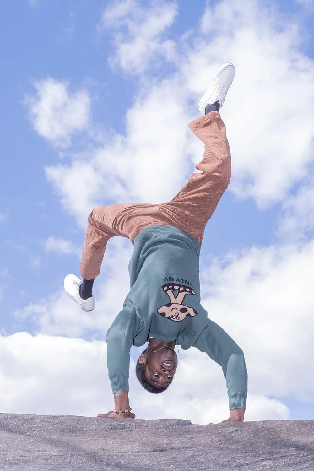 OnlyNY_Contortionist_11.jpg