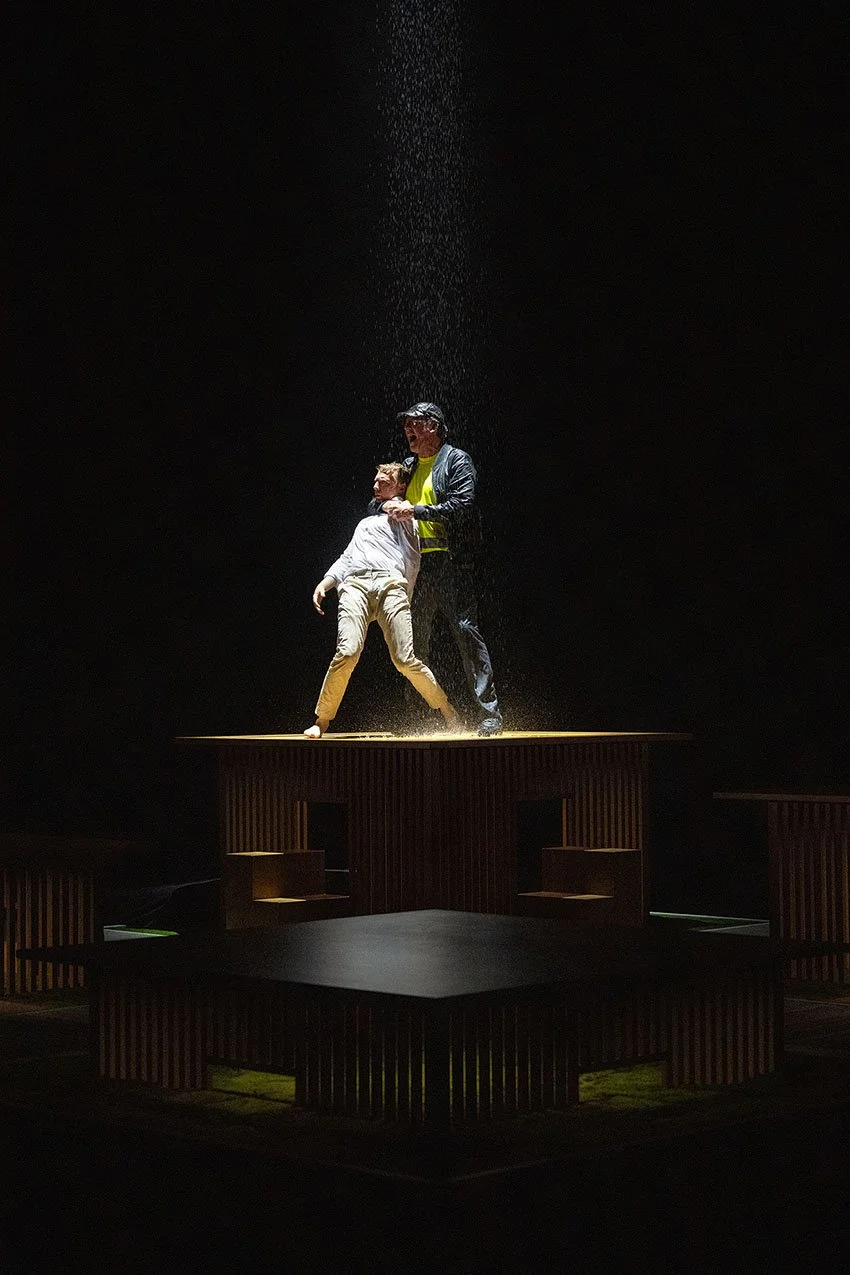 Laagland, a HNT production.