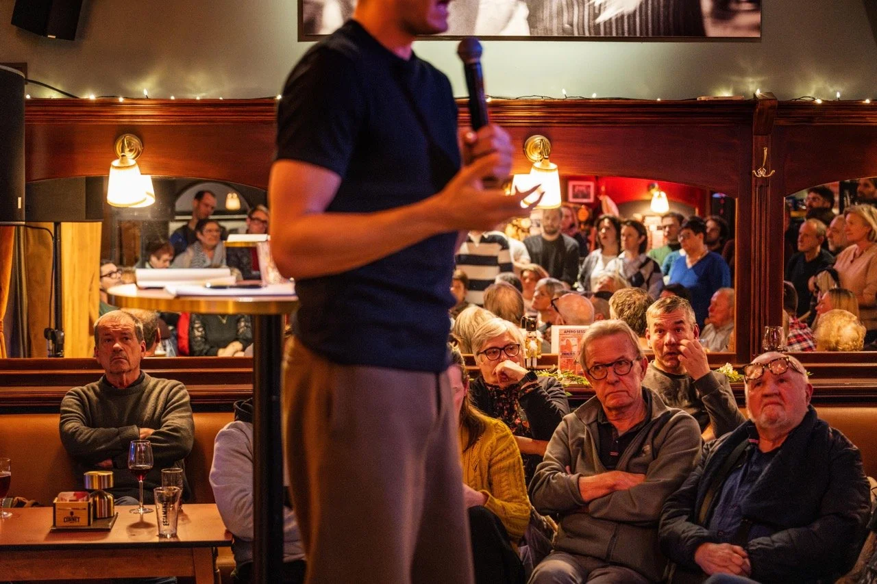 Conner Rousseau op luistertoer.