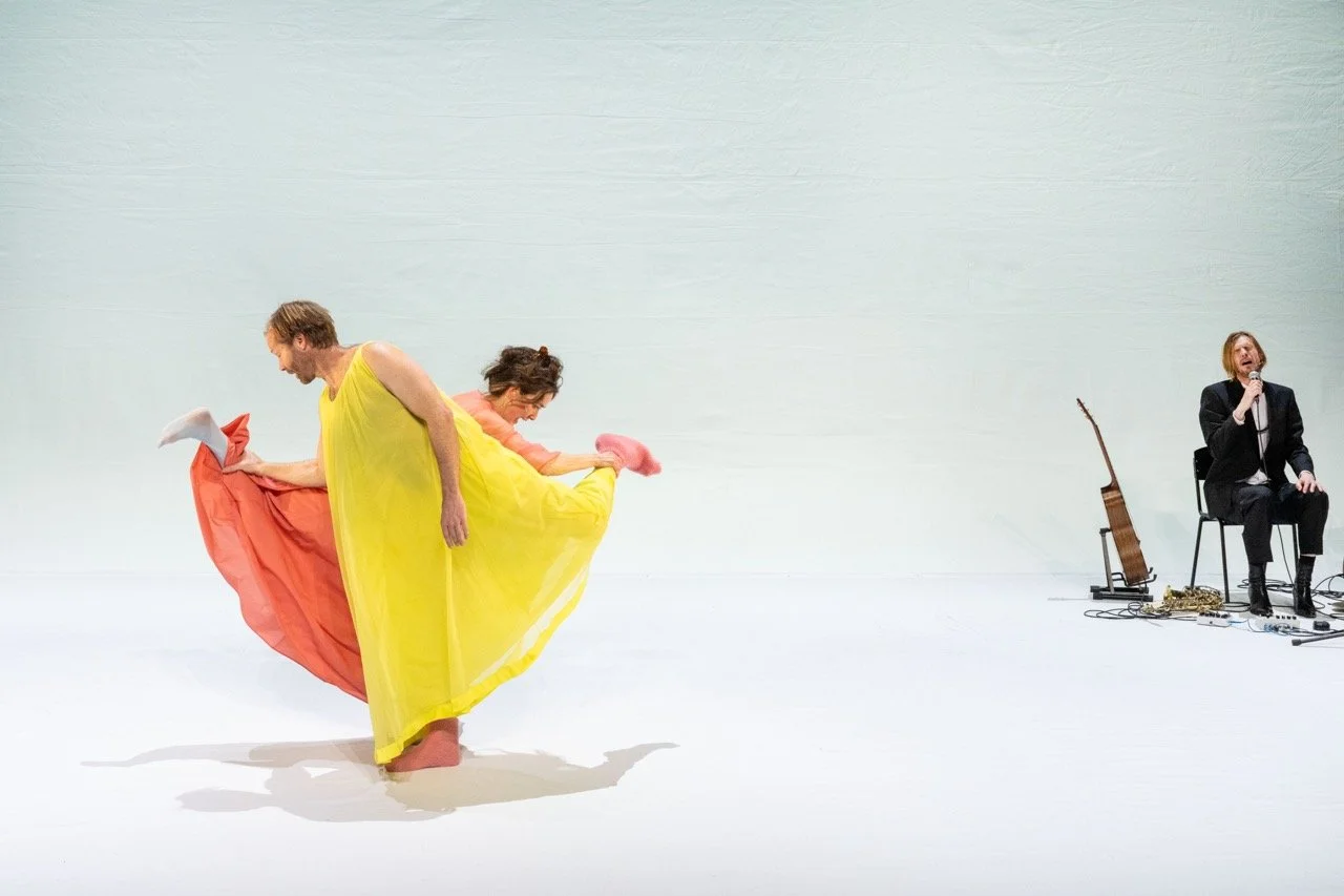 John & Gena, Wunderbaum Production.