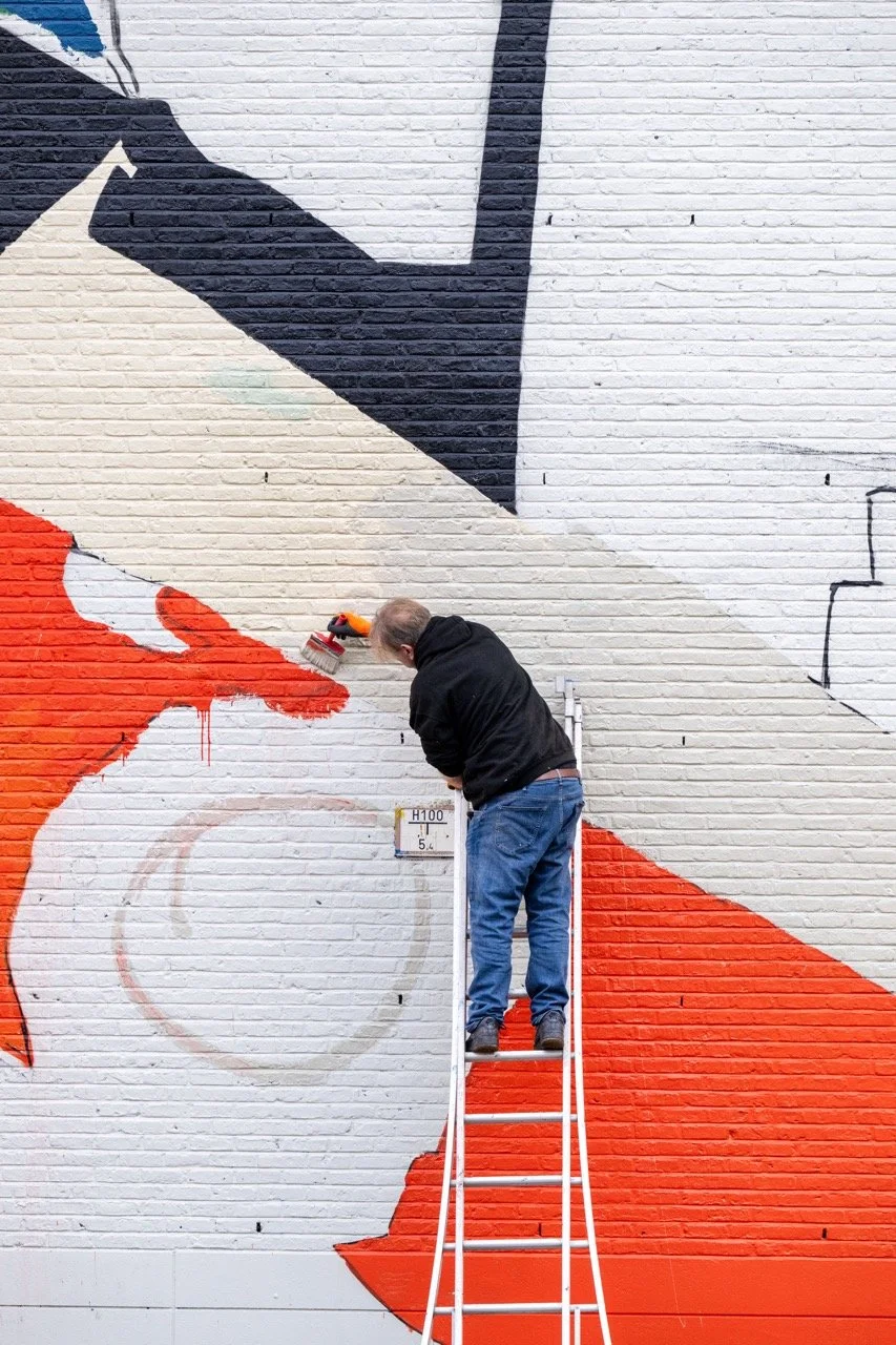 Muurschildering Matthias Schoenaerts en Koen van den Broek.