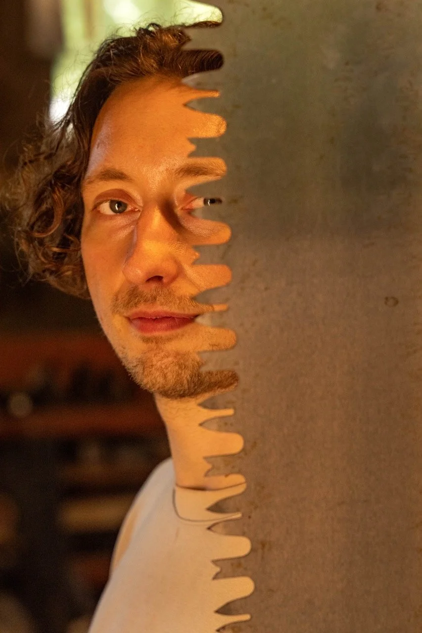 Bram Waqué.