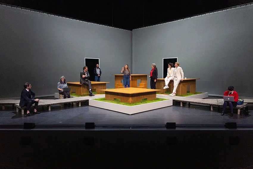 Laagland, a HNT production.