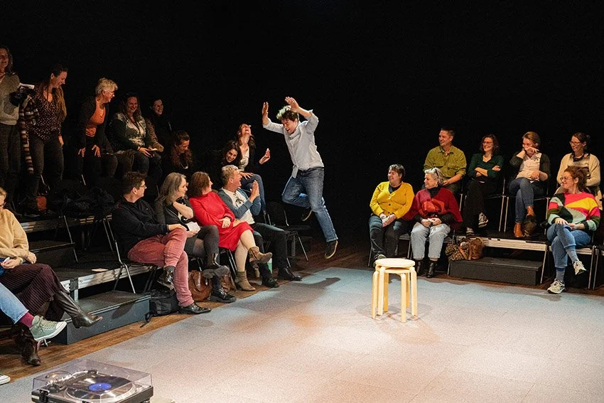 Every Brilliant Thing, by Eric Whien voor HNT Den Haag.