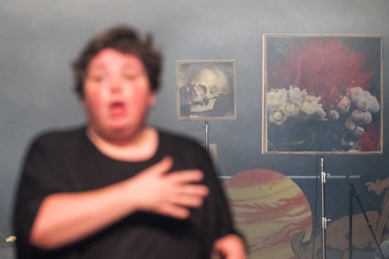 Mantike, Toneelhuis productie.