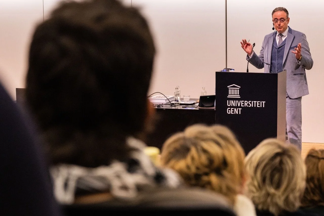 Openingscollege UGent door Bart Dewever.