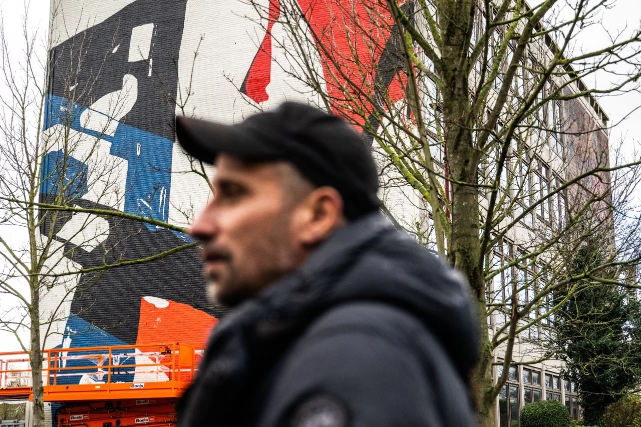 Muurschildering Matthias Schoenaerts en Koen van den Broek.