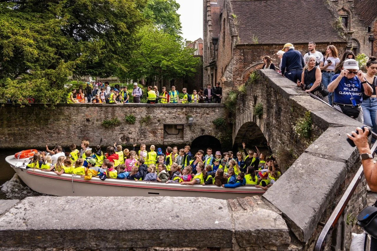 Massatoerisme in Brugge.