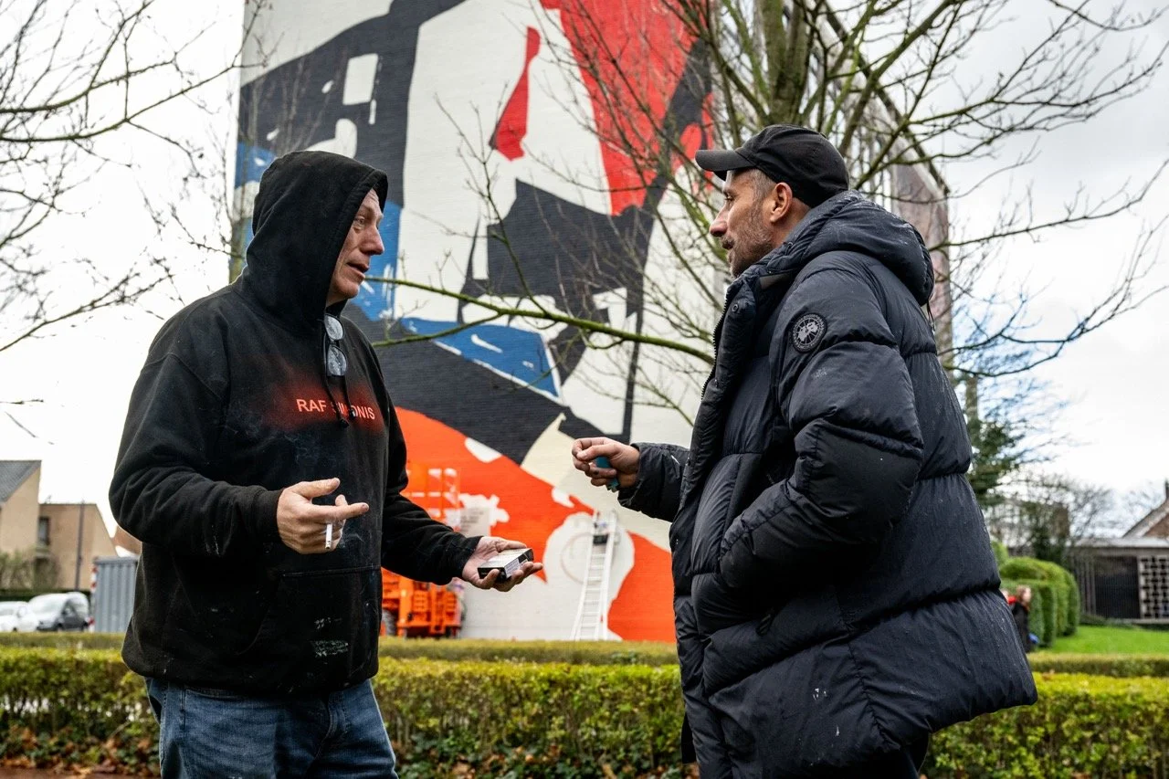 Muurschildering Matthias Schoenaerts en Koen van den Broek.