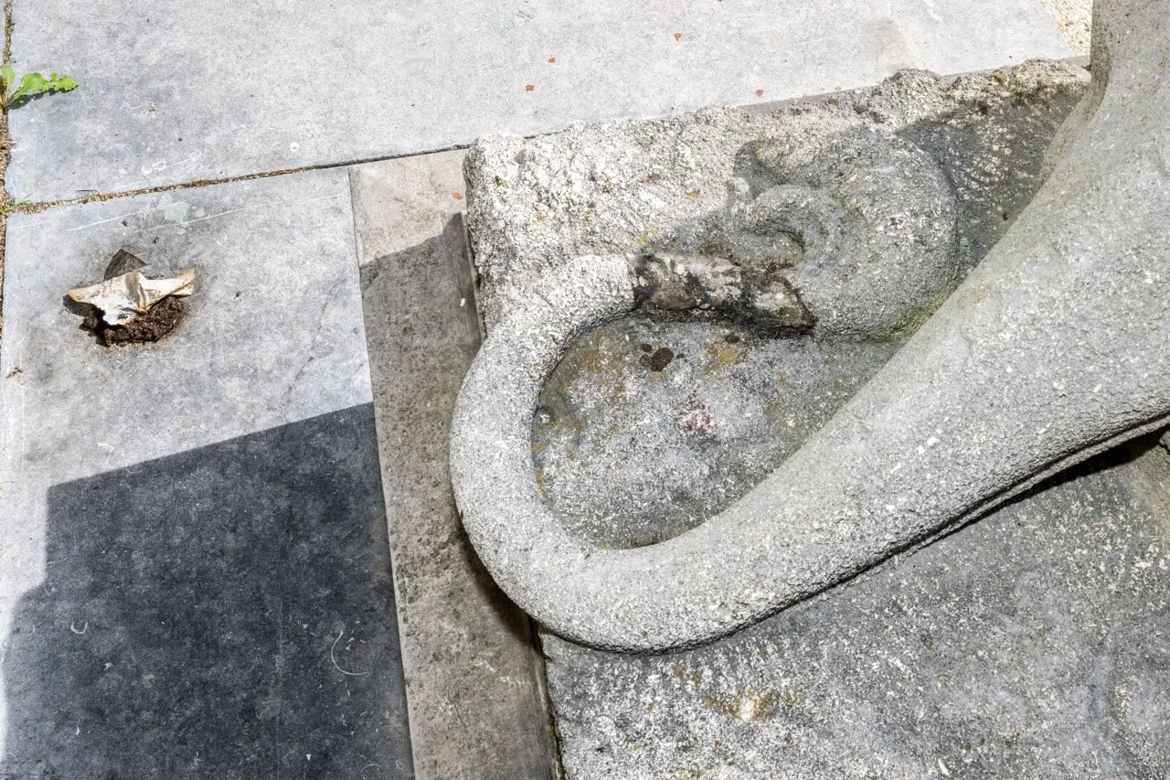 Thermae Palace in verval.