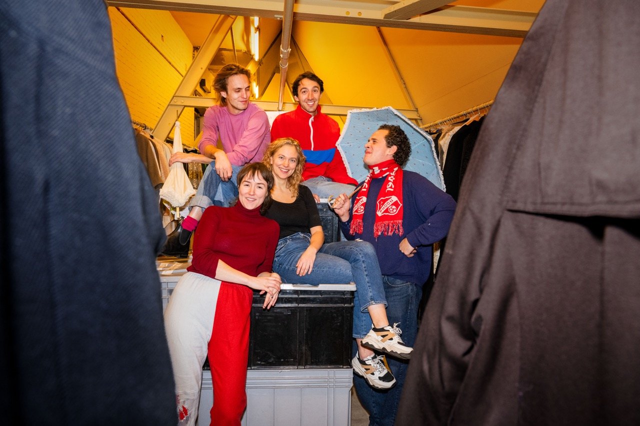 Theatergezelschap Wolf Wolf.