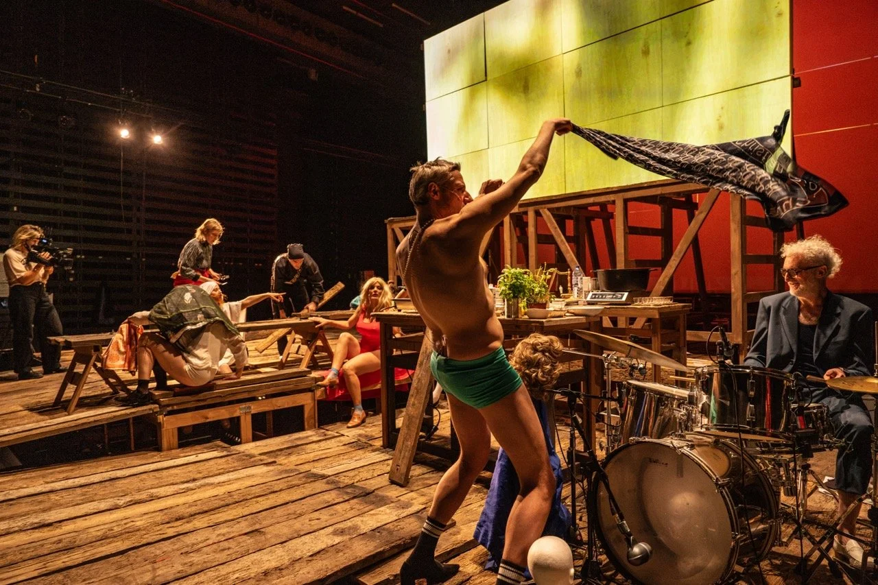 Spaghettiwestern, rehearsal, Toneelhuis production.
