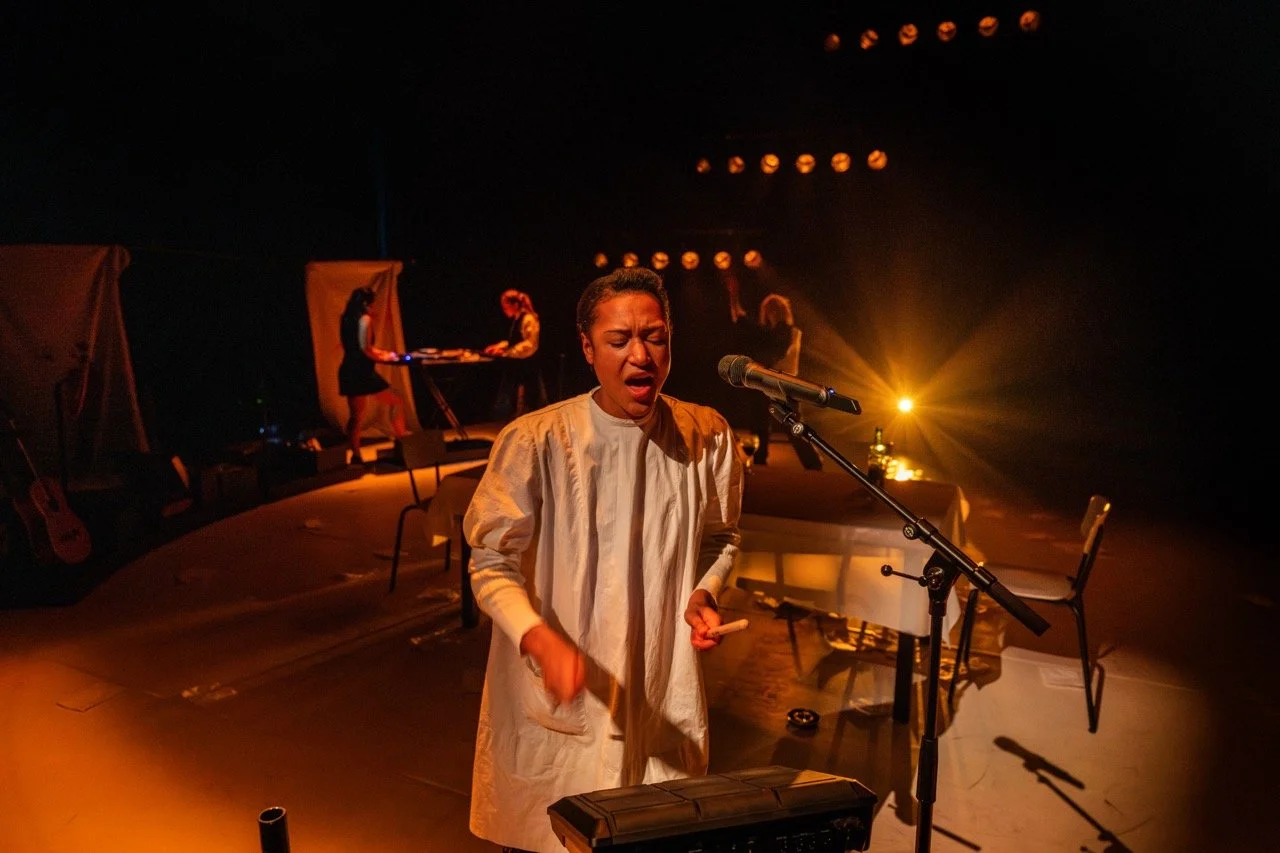 De Jaren, herneming met deels nieuwe cast.