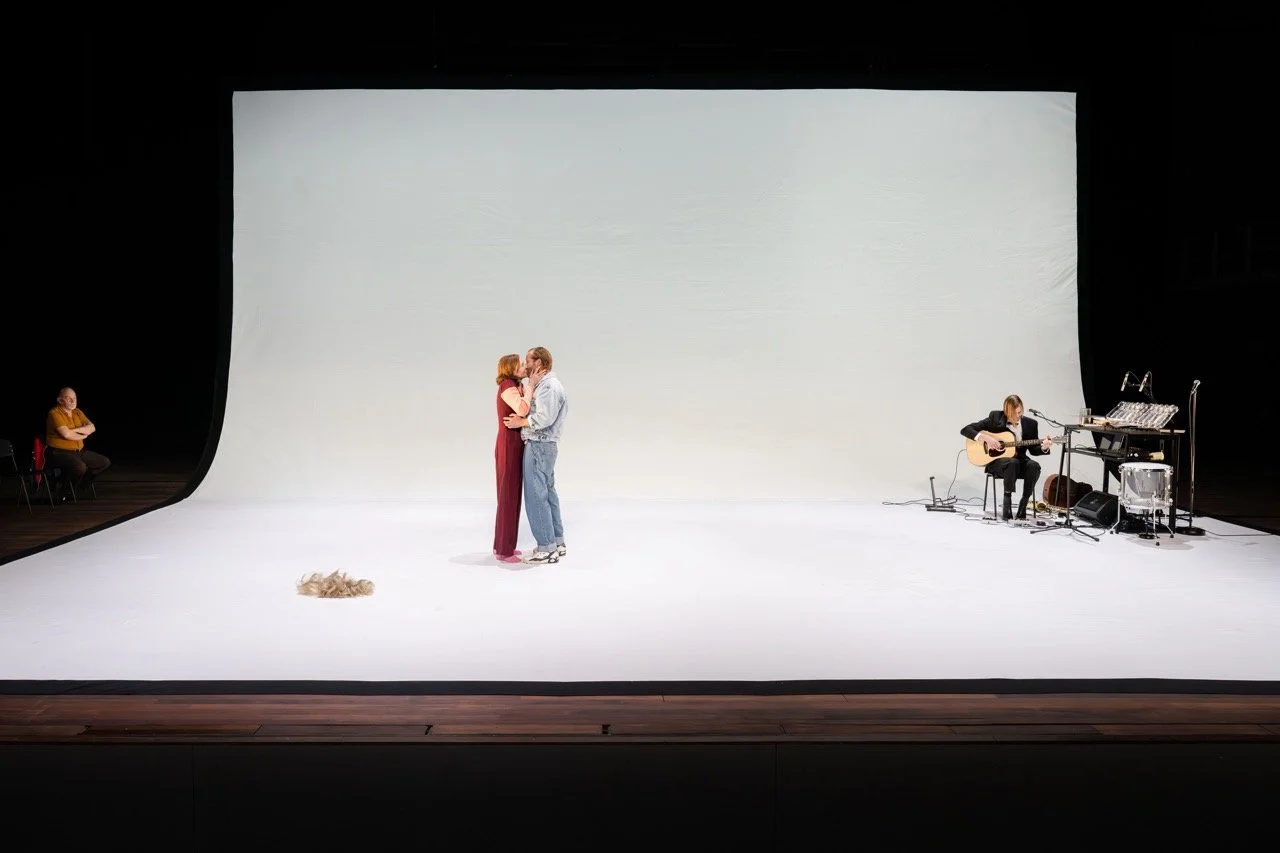 John & Gena, Wunderbaum Production.