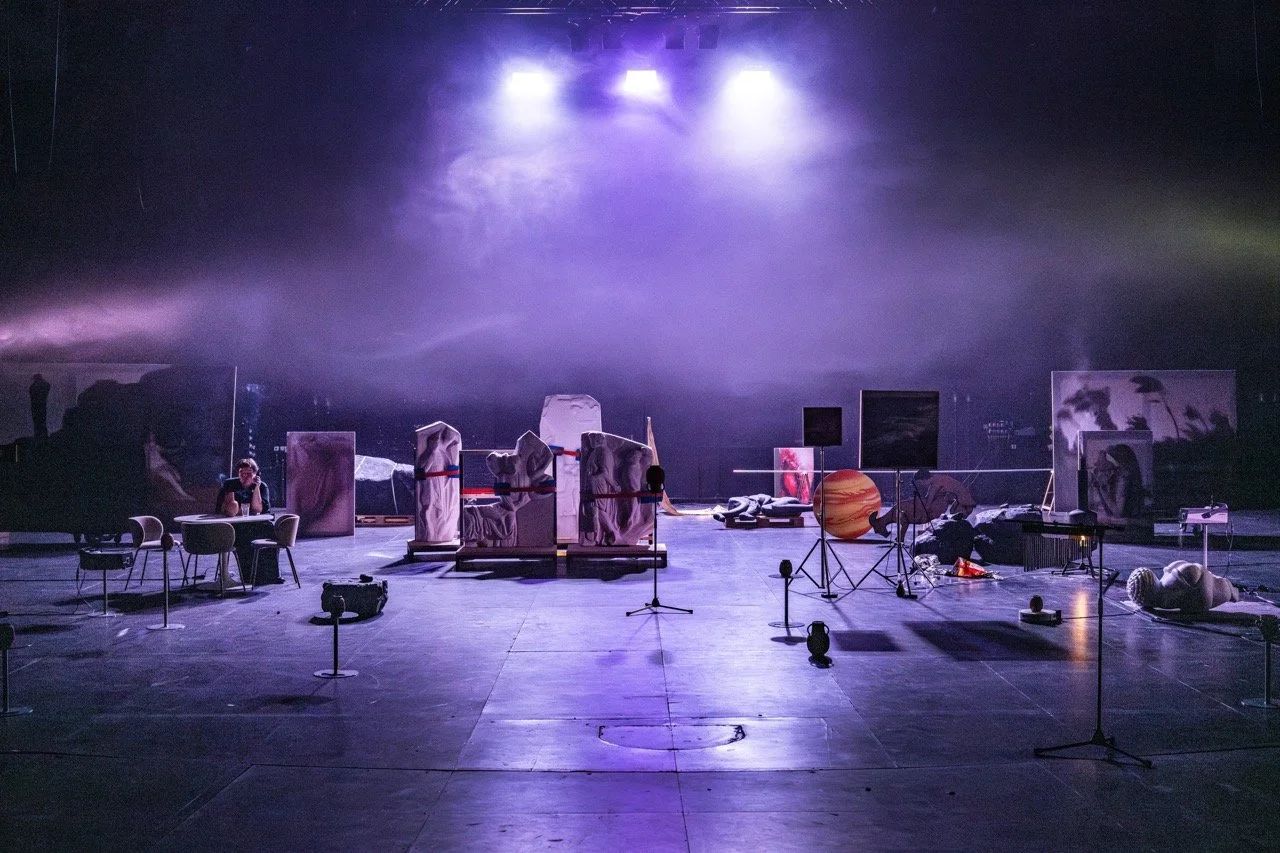 Mantike, Toneelhuis productie.