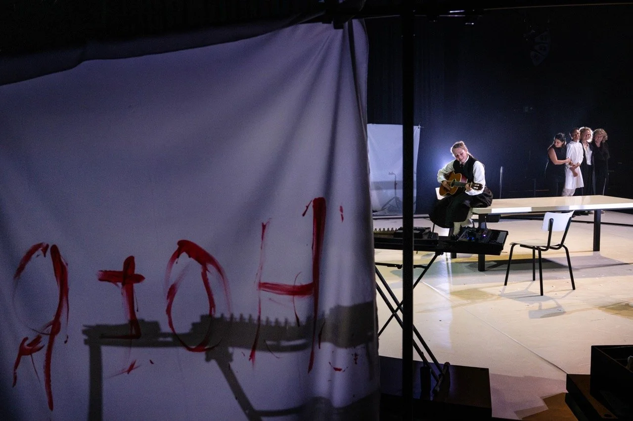 De Jaren, herneming met deels nieuwe cast.