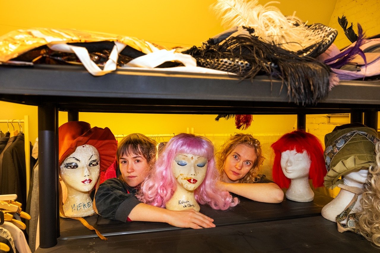 Theatergezelschap Wolf Wolf.