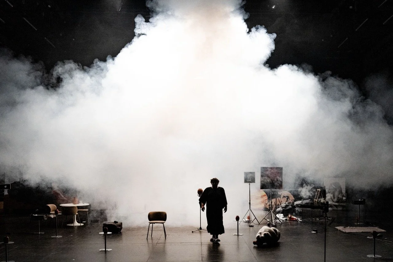 Mantike, Toneelhuis productie.