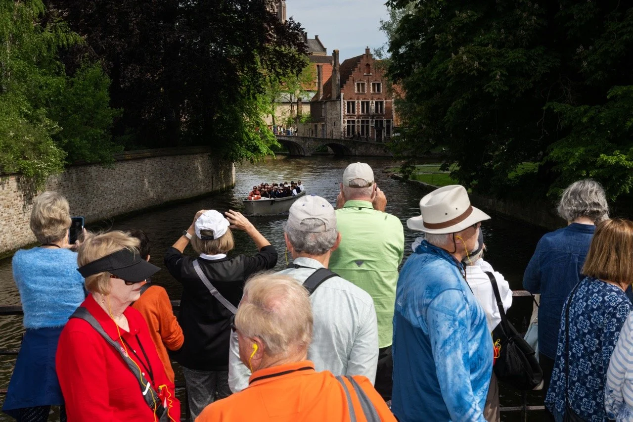 Massatoerisme in Brugge.
