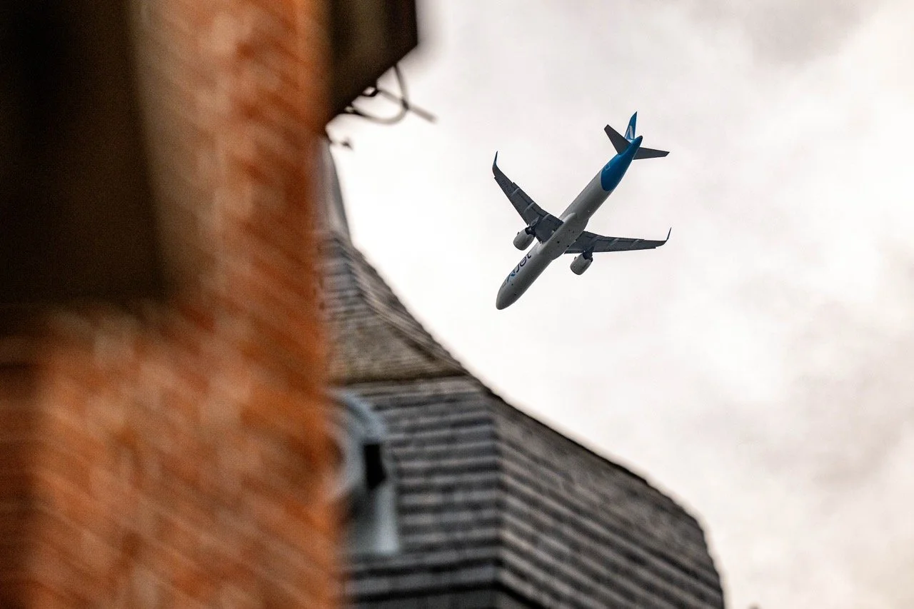 Vliegtuigen over Dilbeek.