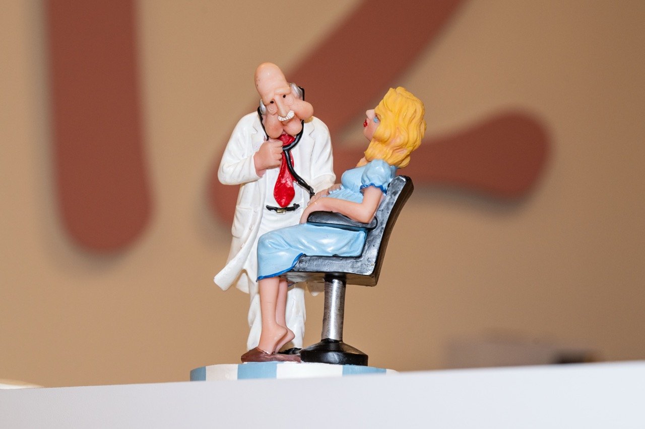 Gynaecologen over wanpraktijken.