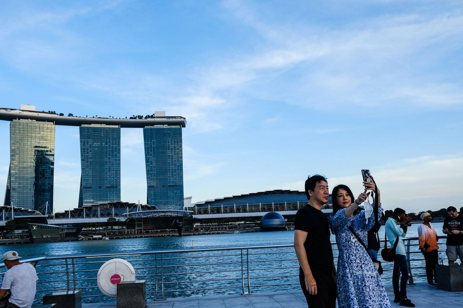 12-Glitzy-Singapore-and-Marina-Bay-Sands-.jpeg