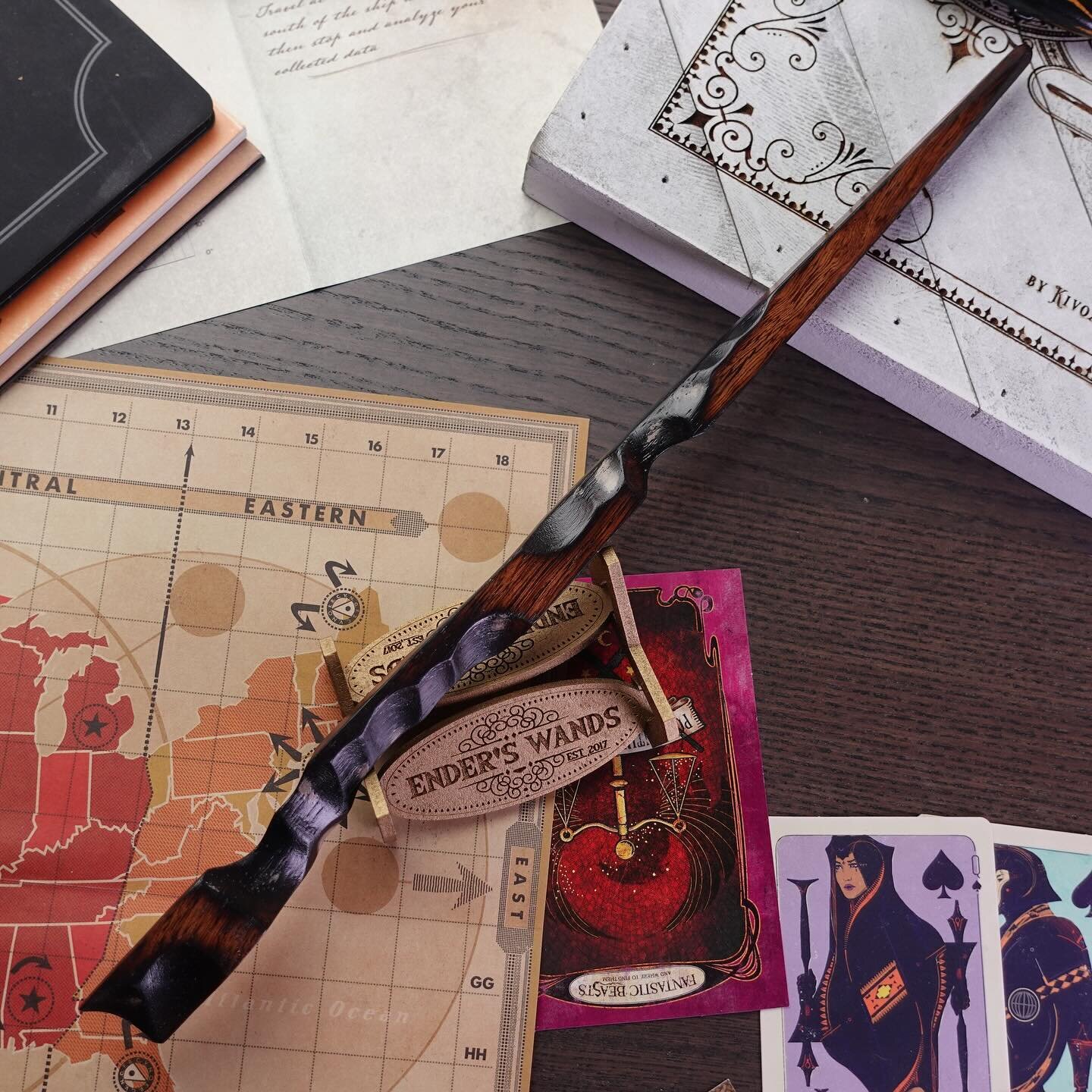 One of the weirder wands out of this latest batch. 
, Link in bio EndersWands.com #wands #wandsready #wandmaker #wandshop #woodworker #harrypotter #potterhead #enderswands @kivox @enderswands #kivoxender #wand