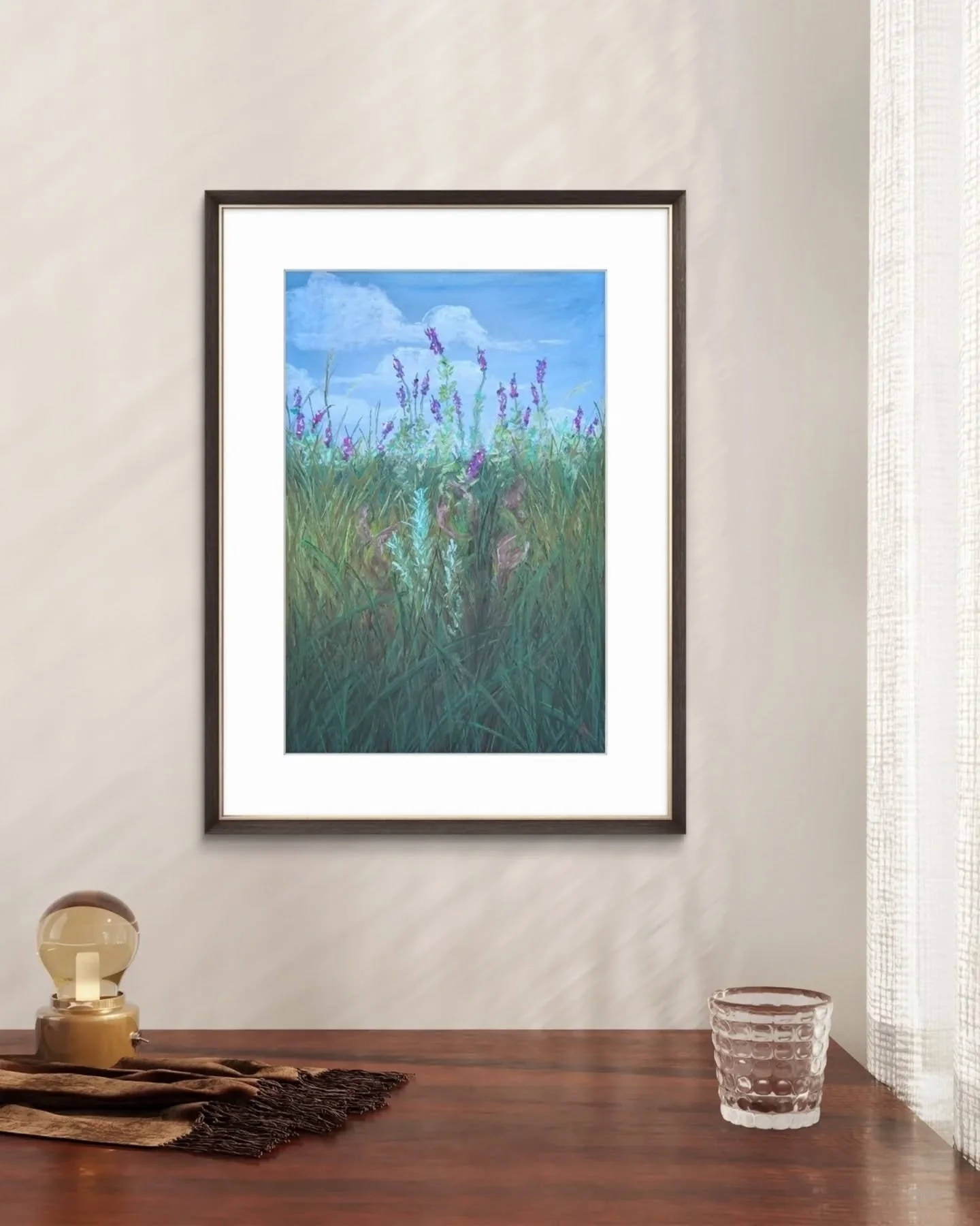Prairie Sparklers (verbena, *I think*), tiny bursts of wildflowers that demand your attention even in the middle of endless grass. This one feels like joy stitched into the horizon!! ✨
.
 👉 Do you notice the little sparks of beauty when you&rsquo;re