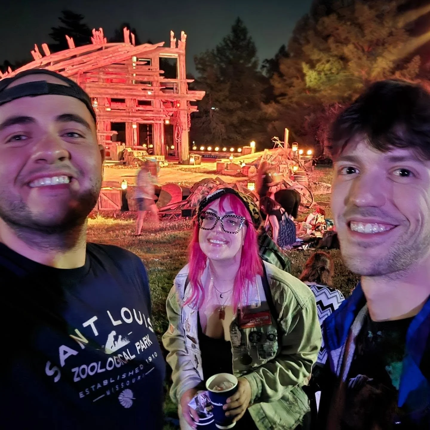 Such a great time! My second Shakespeare experience was a hit and the cast was incredible! The Tempest may be a new favorite. 

@stlshakes

@l.e.reed @livingdeadgirlwalking