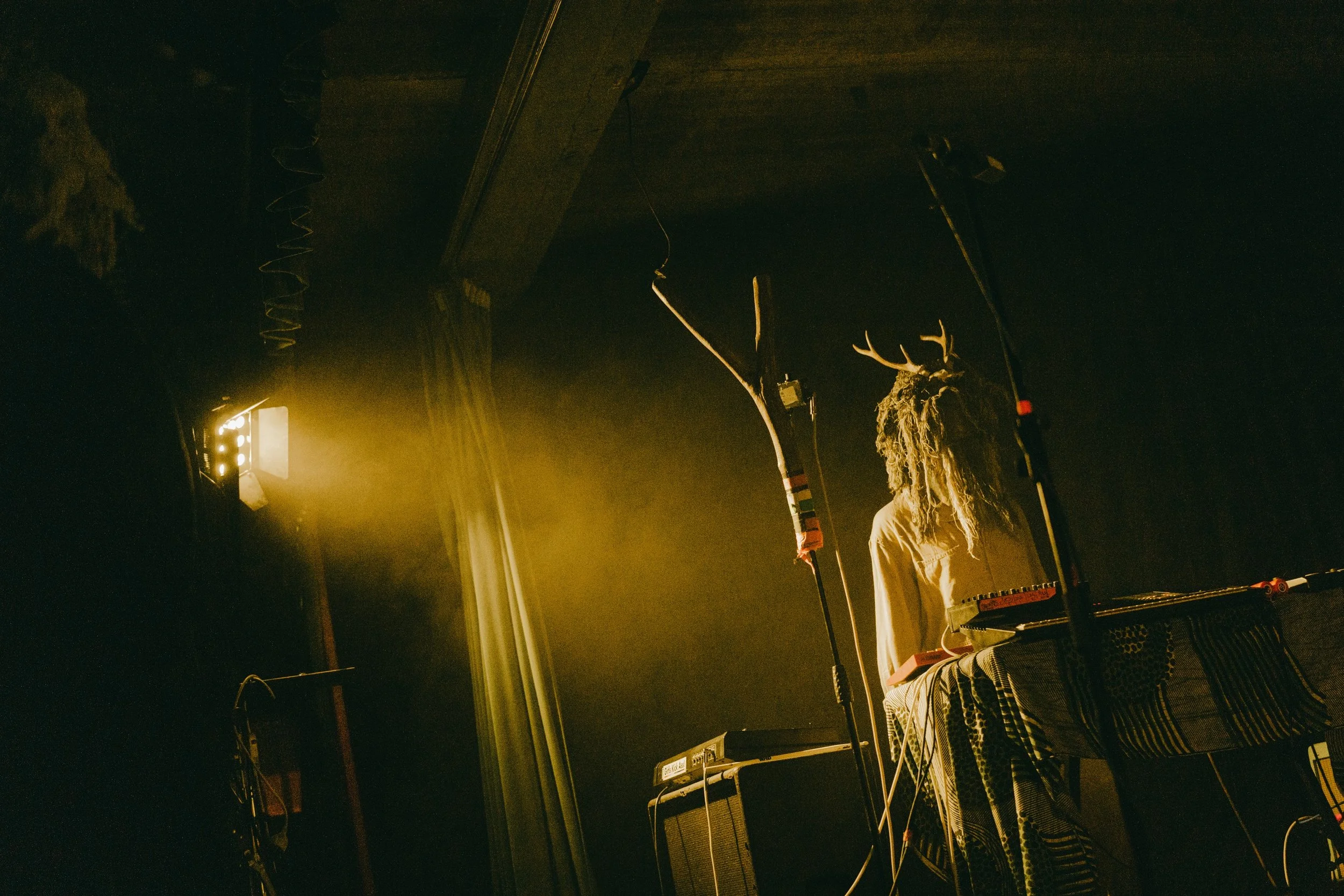 OUBLA-SNAPPEDANKLES6.jpg