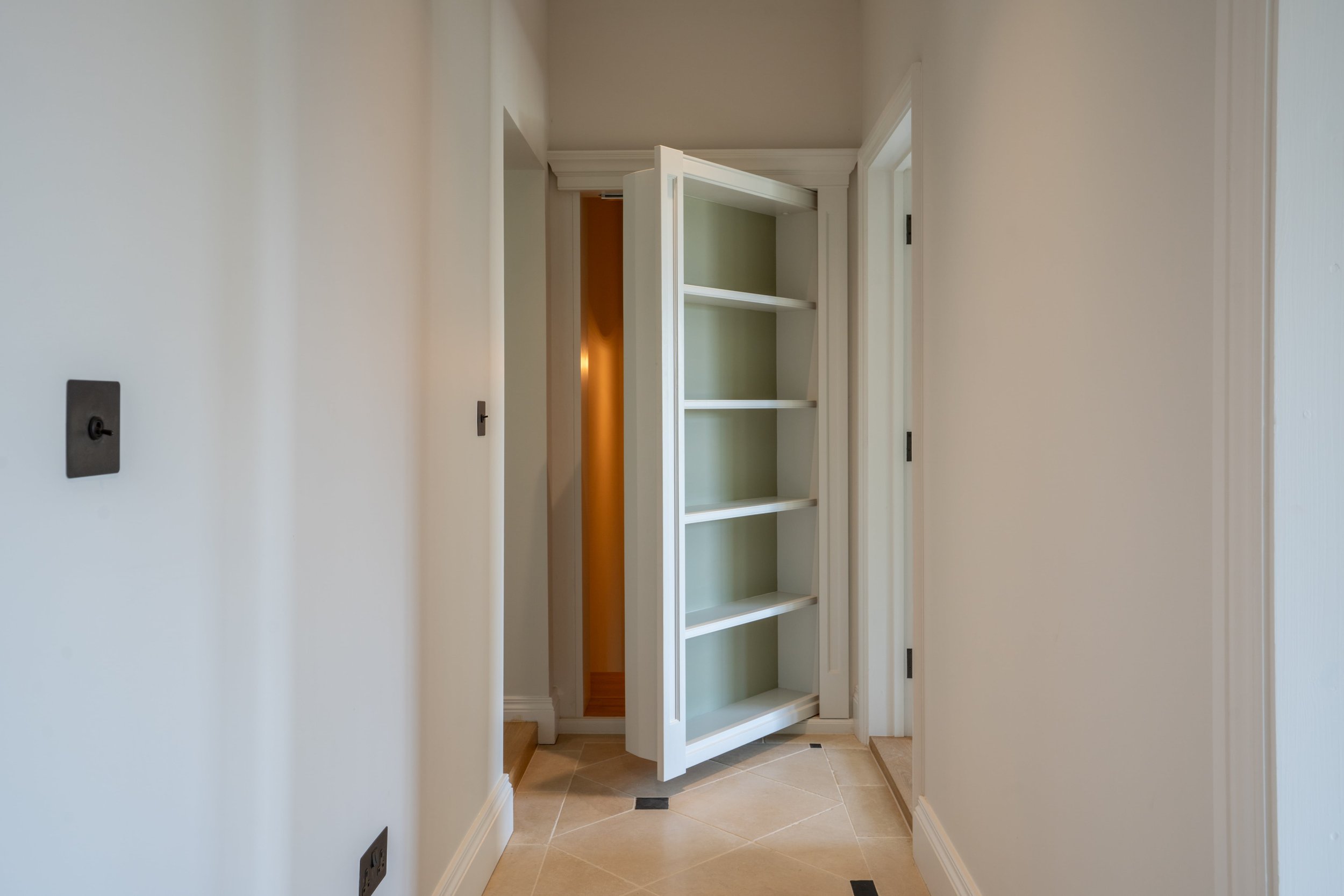 DSC01967-min.jpg