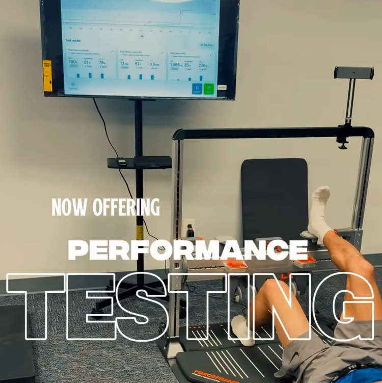 Athlete performing VALD performance testing with a physical therapist in New Braunfels, Texas