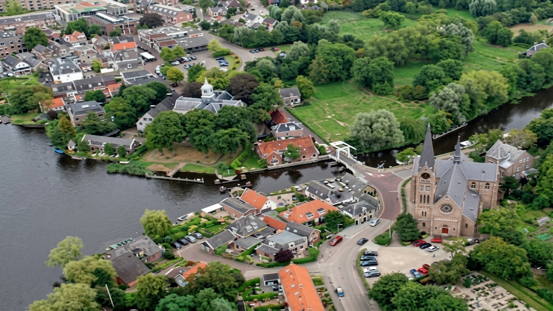 Openings feest van ‘t vernieuwde Kampje in  Ouderkerk aan de Amstel