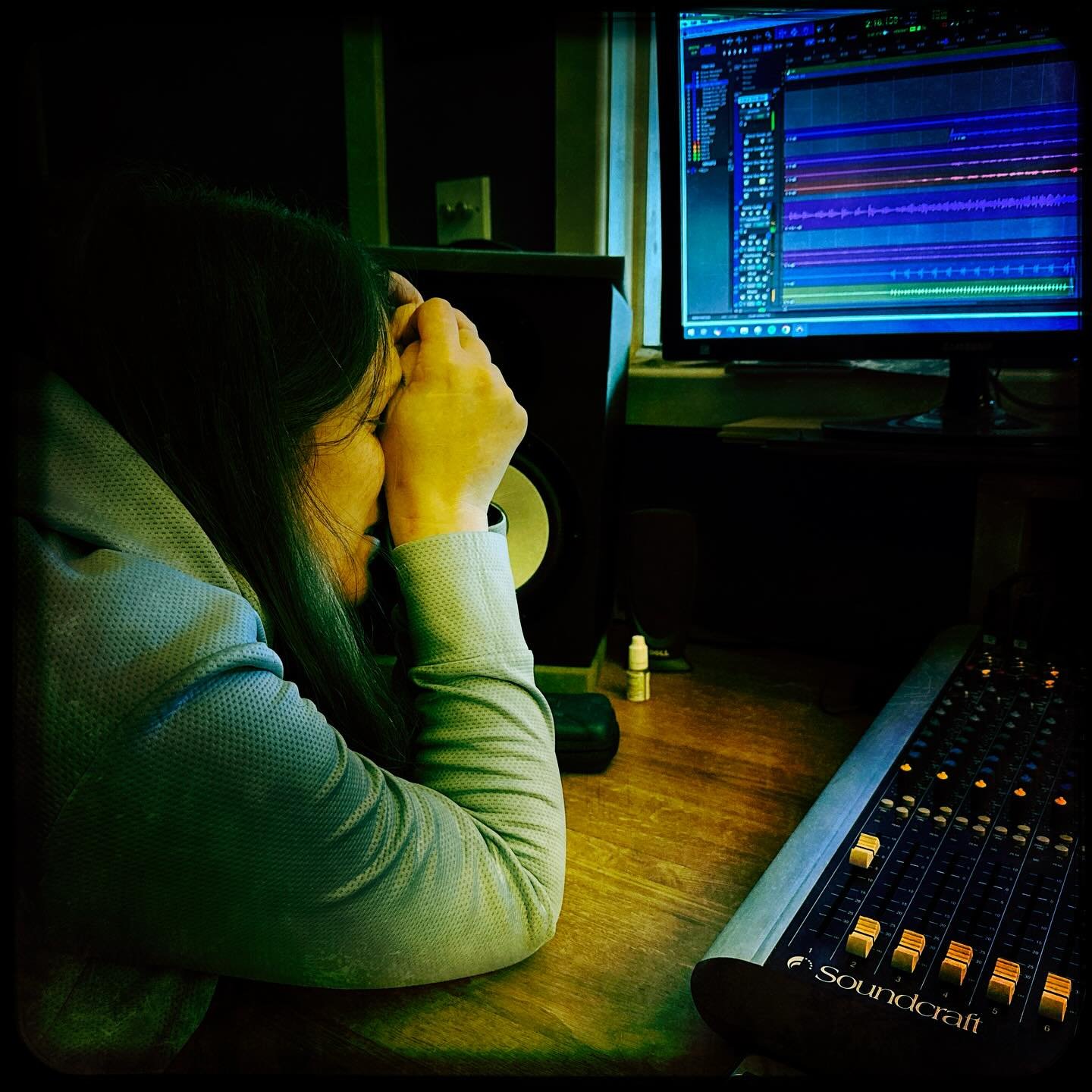 It&rsquo;s those long studio dayz. Back to the grindstone. #newmusiccomingsoon