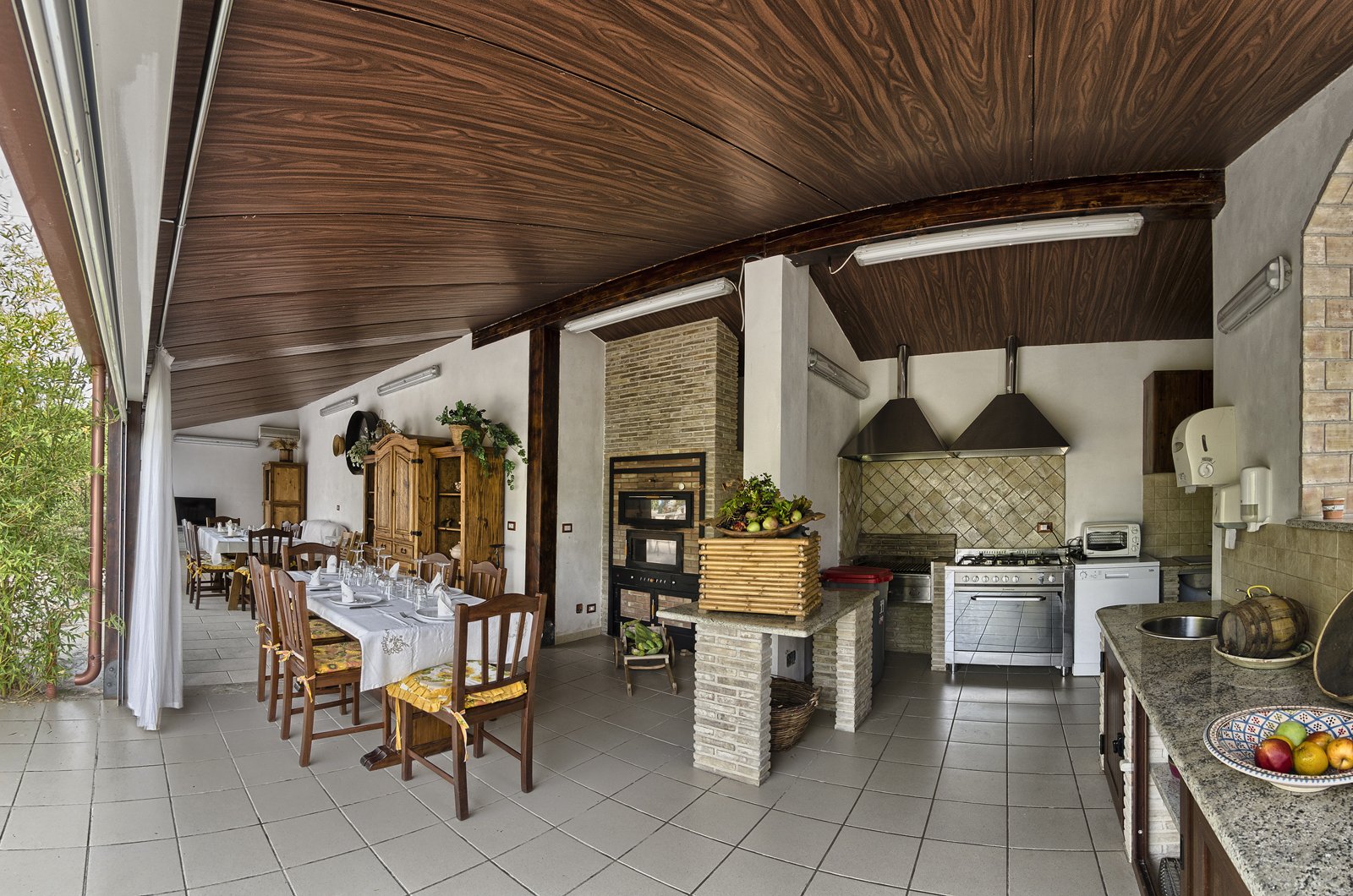 Cooking and Dining Area.jpg