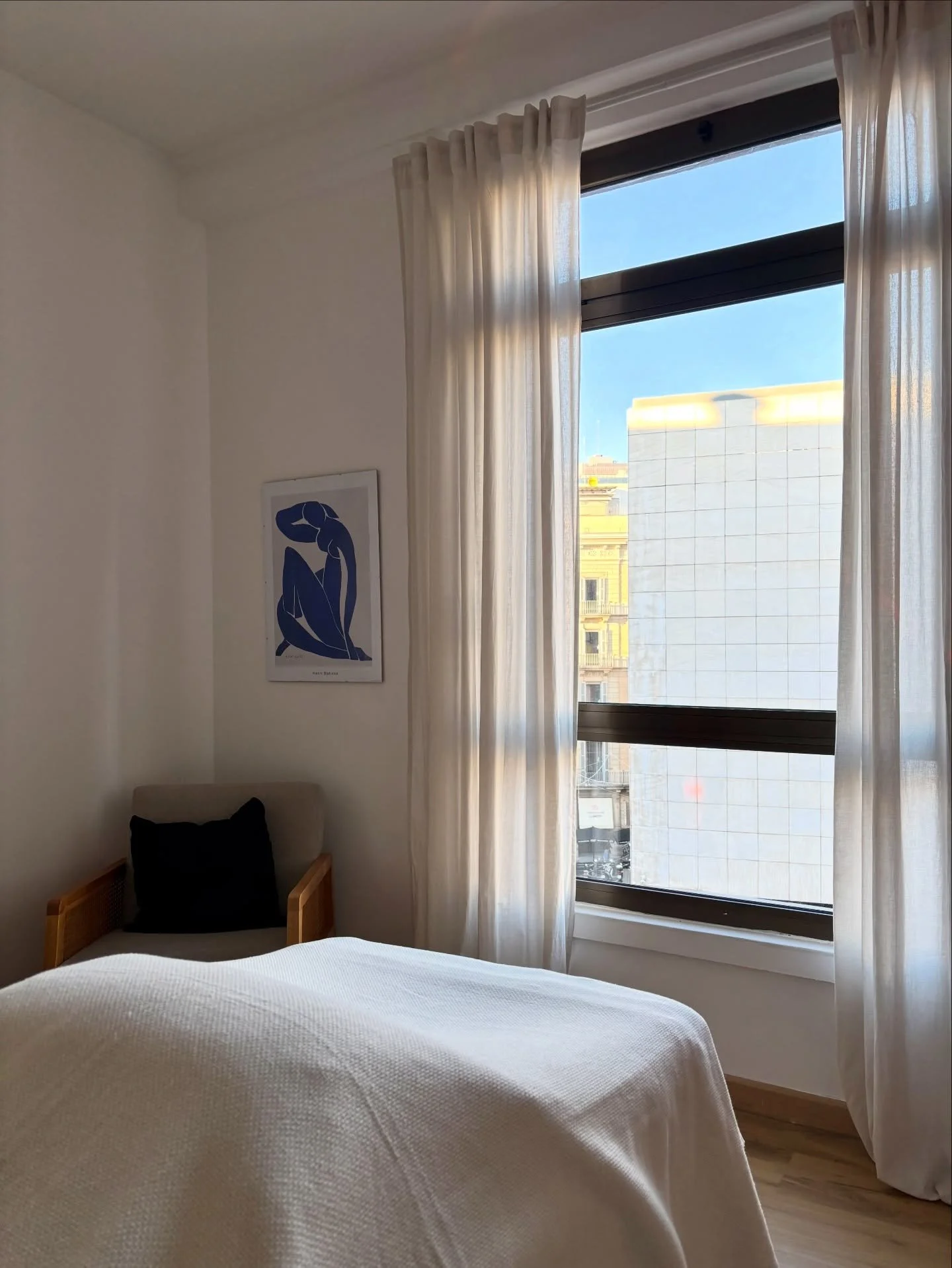 ~ Serene studio moments lately ~ 

[skin studio, skincare, facials, barcelona]